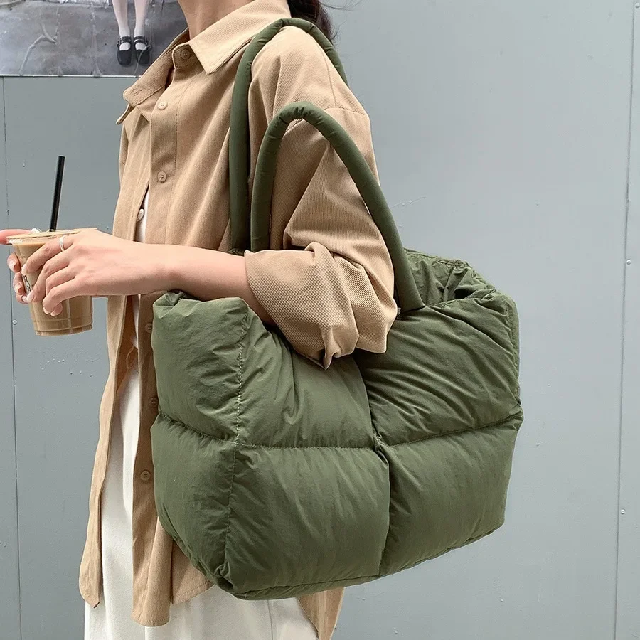 Women Bags Low Price - Grand fourre-tout rembourré en coton pour