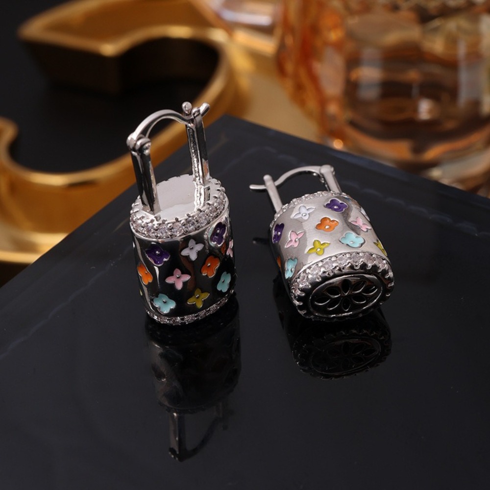 Sac à main avec boucles d'orei - Women Bags Chanel avis et prix