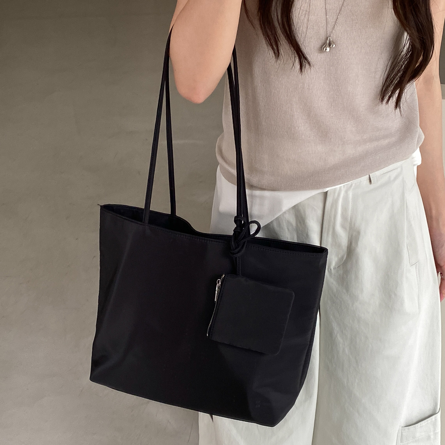 Nouveau Sac Fourre-tout Décont - Women Bags Sale avis et prix