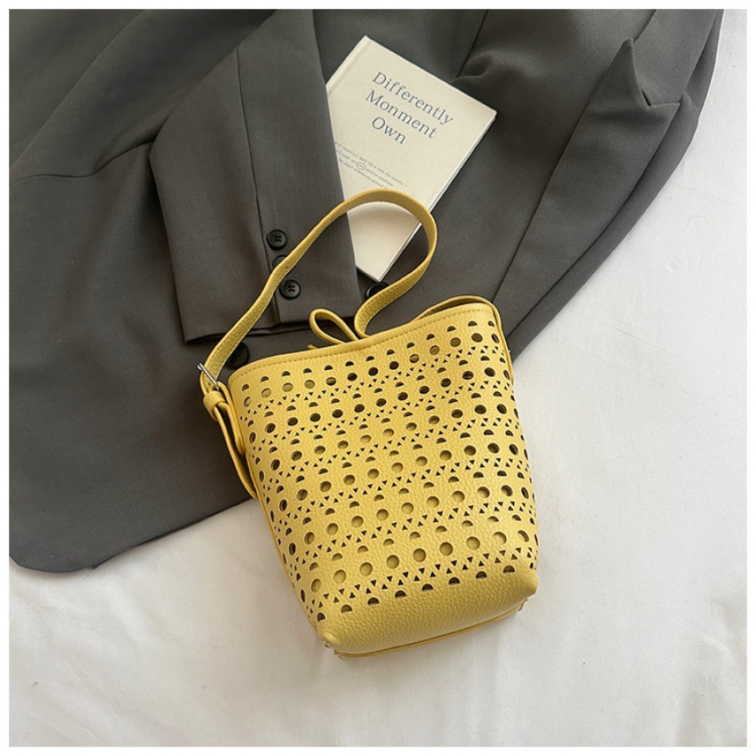 Sac seau tendance en cuir soup - Women Bags Zadig avis et prix