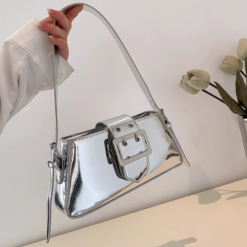 Sacs à bandoulière argentés po - Women Bags Chanel avis et prix