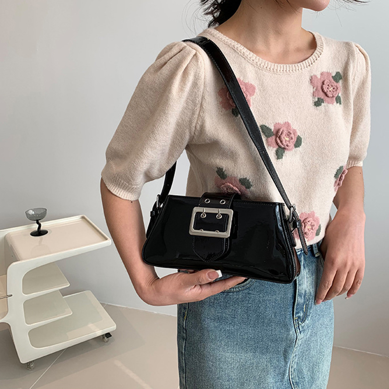 Sacs à bandoulière argentés po - Women Bags Chanel avis et prix